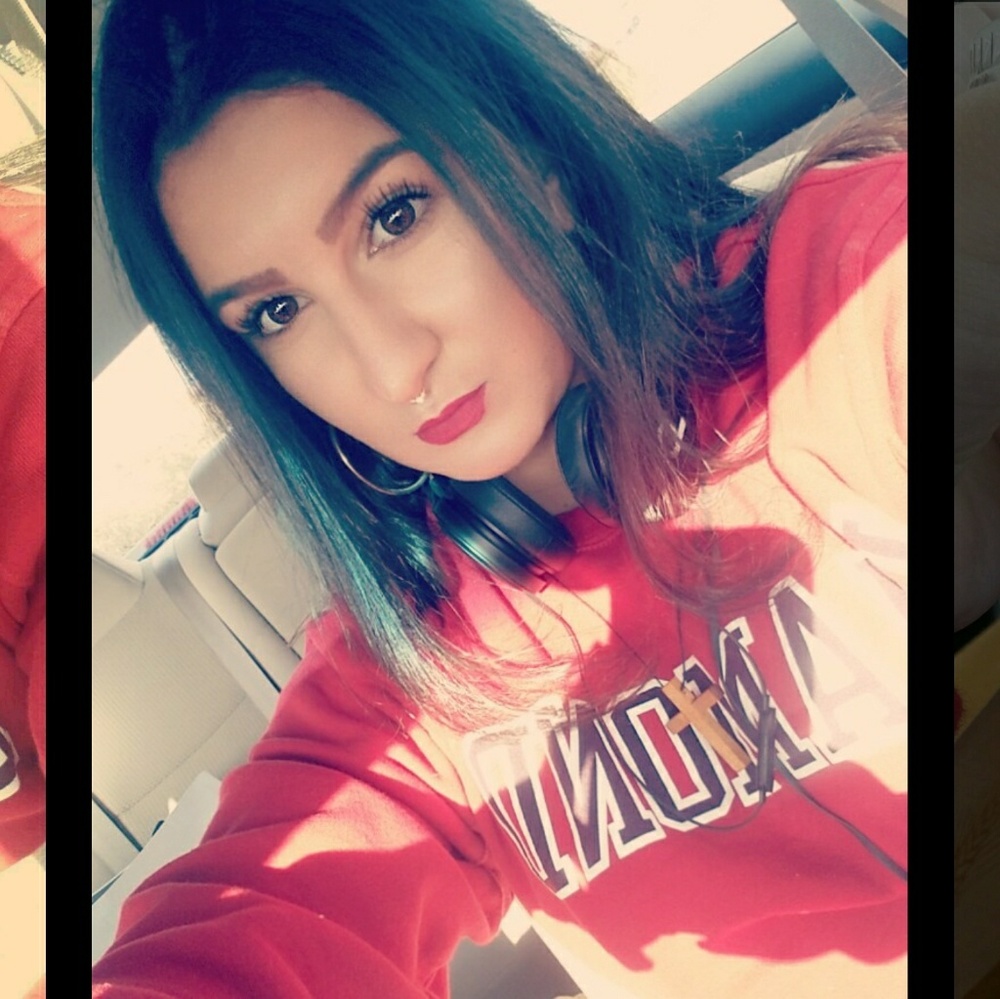 Meet Your Seller ♡♡